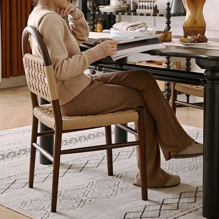 高級レッドオーク&本革チェア | モダンデザインで快適な座り心地 hggw-4178