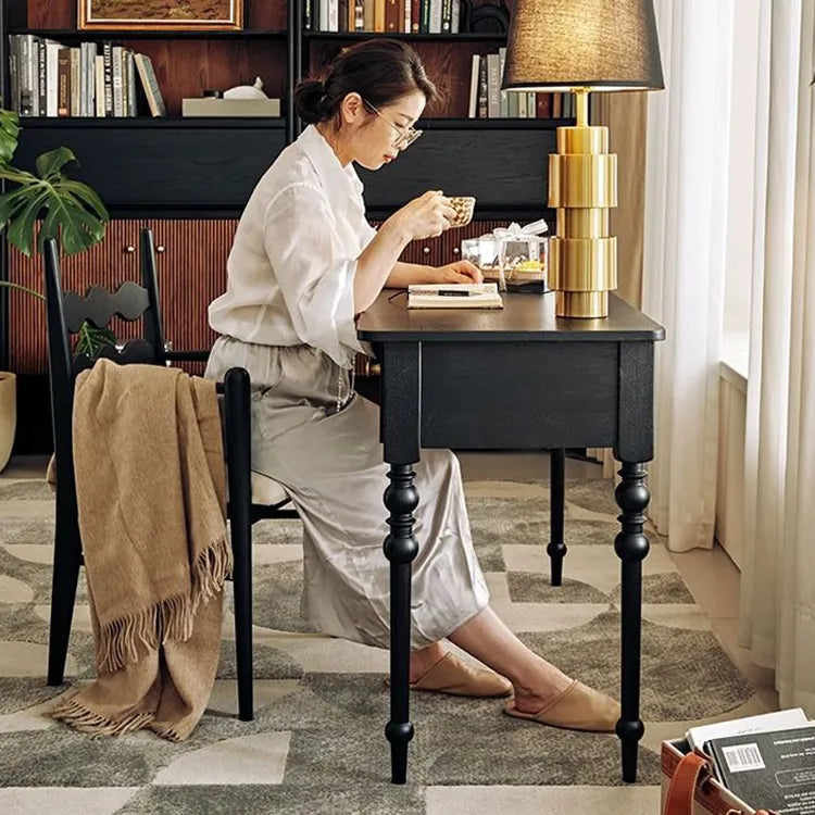 高級感漂うレッドオーク多層板テーブル|エレガントなデザインでお部屋をスタイリッシュに hggw-4182