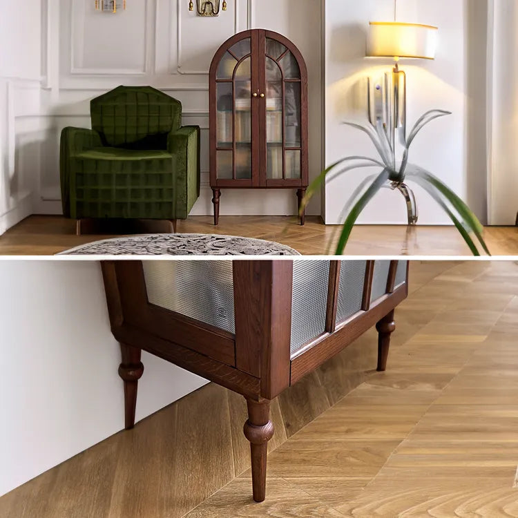 アンティーク風レッドオークキャビネット|ガラス&銅製アクセントの多層板収納 hggw-4186