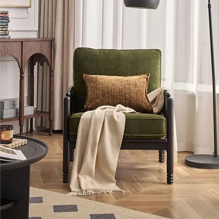 レッドオークダウン製ラグジュアリーソファー|高級感あふれるデザインで快適な居心地を実現 hggw-4190