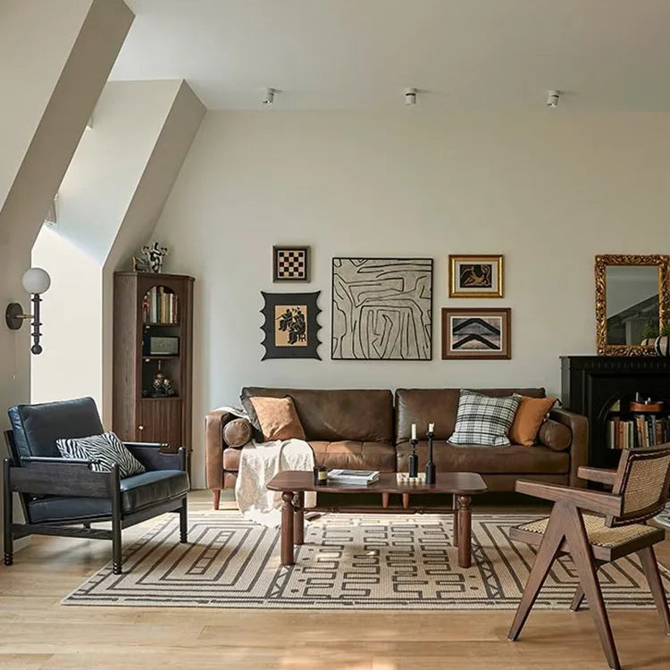 レッドオークダウン製ラグジュアリーソファー|高級感あふれるデザインで快適な居心地を実現 hggw-4190