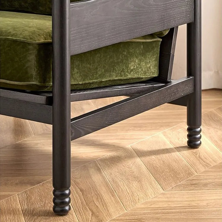 レッドオークダウン製ラグジュアリーソファー|高級感あふれるデザインで快適な居心地を実現 hggw-4190