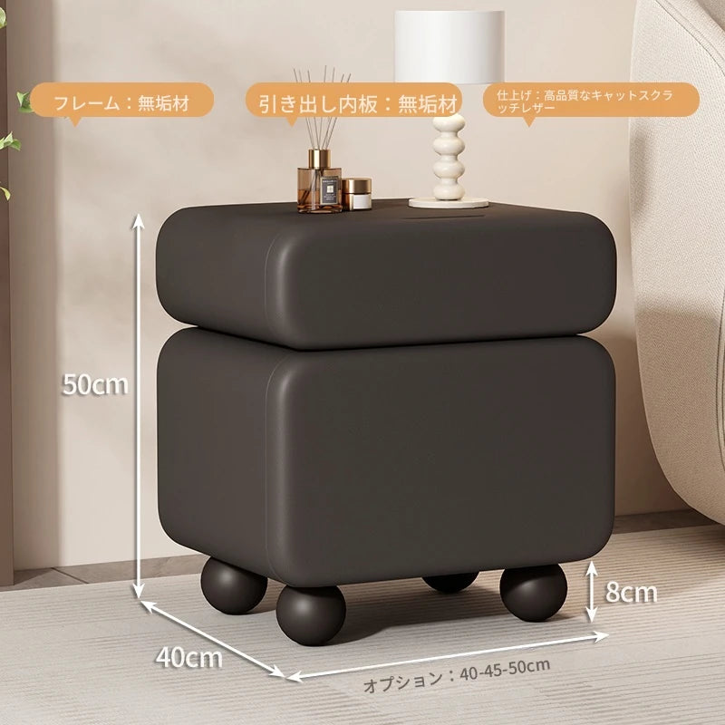 スタイリッシュなパイン材と合皮のナイトテーブル - モダンインテリアに最適な収納付き! hjd-3148