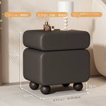 スタイリッシュなパイン材と合皮のナイトテーブル - モダンインテリアに最適な収納付き! hjd-3148