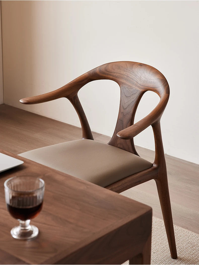 ウォールナットエアレザー使用 おしゃれなデザインチェア - あなたのインテリアを引き立てる高級感溢れる一脚 hjy-5016