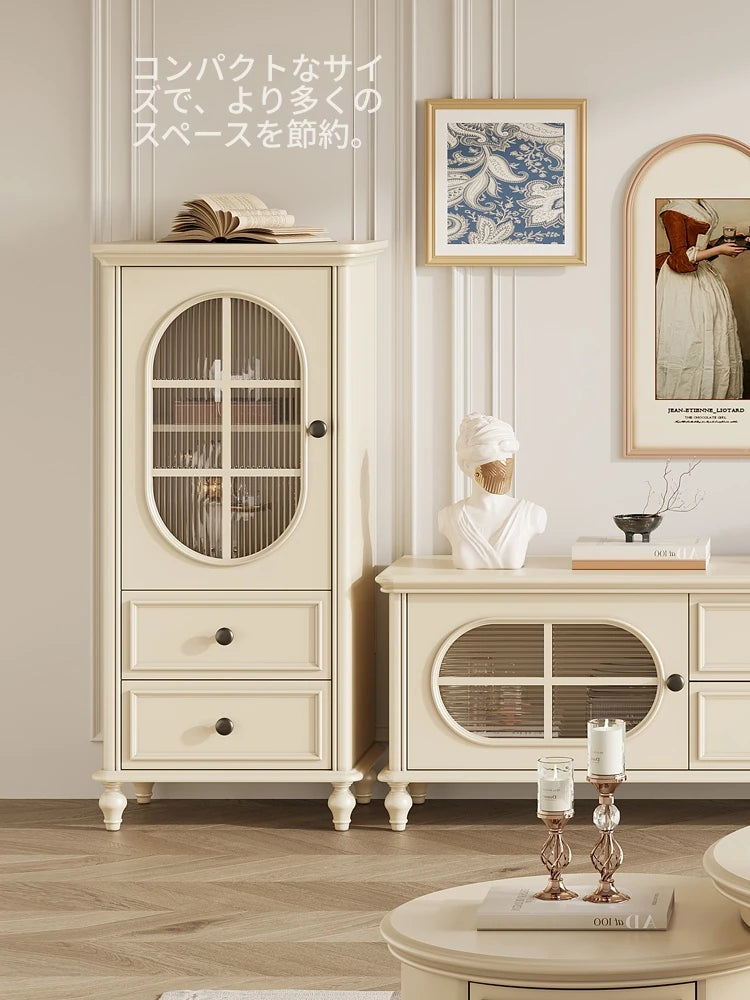 チェリー材とパイン製の美しいディスプレイキャビネット | ガラス扉付きで収納力抜群 | シンプルで上品なデザイン hl-4884