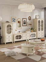 チェリー材とパイン製の美しいディスプレイキャビネット | ガラス扉付きで収納力抜群 | シンプルで上品なデザイン hl-4884