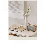 チェリーパイン製ナイトテーブル|優雅なデザインと実用性を兼ね備えた寝室家具 hl-4890