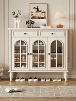 チェリー材とパインの魅力的なキャビネット - 上品なガラス扉付き収納家具でおしゃれなインテリアを実現! hl-4899