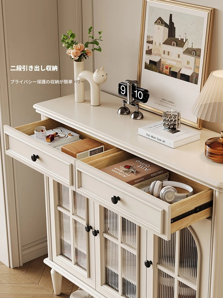 チェリー材とパインの魅力的なキャビネット - 上品なガラス扉付き収納家具でおしゃれなインテリアを実現! hl-4899