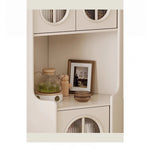 チェリー材とパインの美しいキャビネット|ガラス扉付き収納家具|スタイリッシュなリビングルームデザイン hl-4904