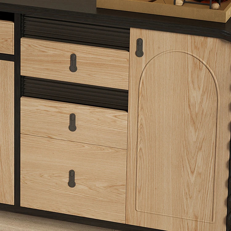 アッシュ材とガラスの高級キャビネット|モダンデザインで魅了する多層収納家具 hld-4483