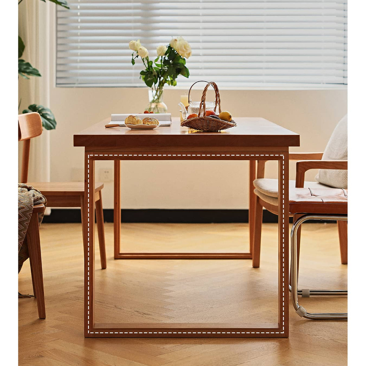 チェリー材テーブル|高級感あふれる天然木製ダイニングテーブル hldmz-709