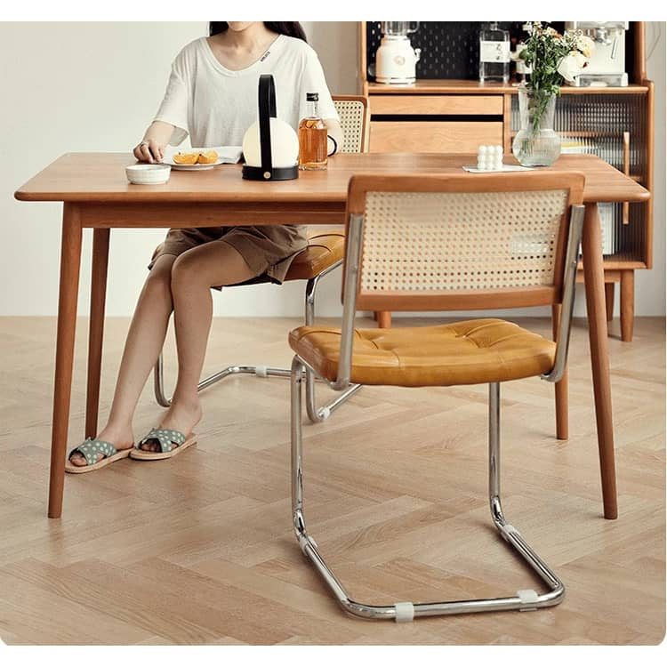 チェリー材&ラタンの高級チェア - スタイリッシュステンレス&PUレザー仕様 hldmz-721