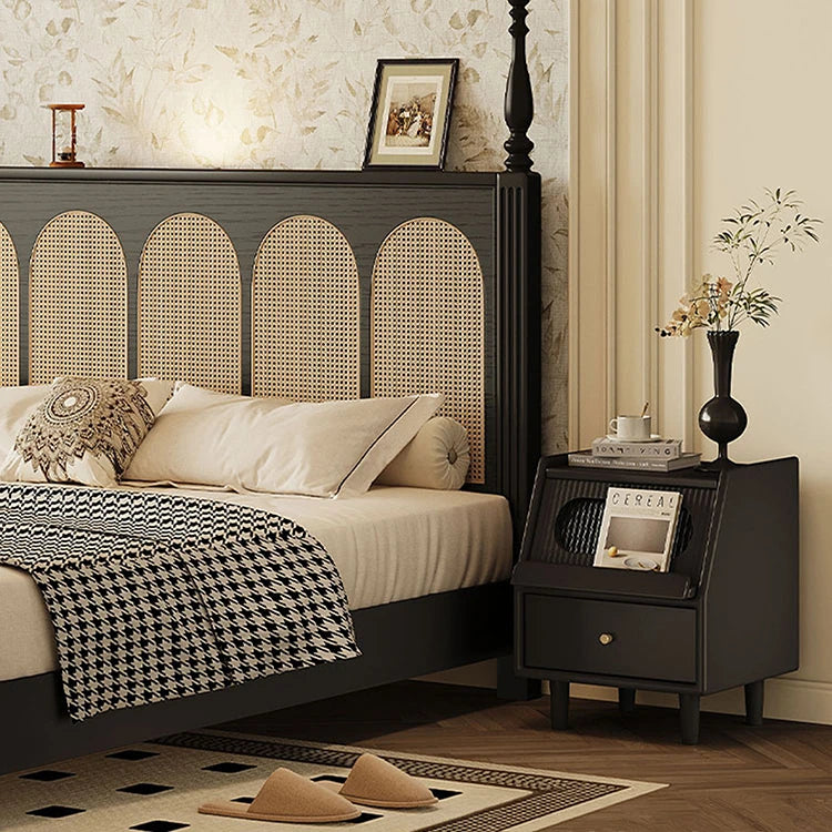 モダンデザインのガラス製ナイトテーブル|エレガントな寝室のインテリアに最適 hlxl-4397