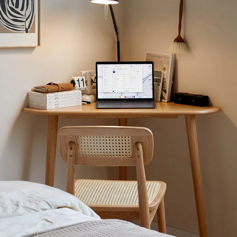 オーク材仕上げのコーナーテーブル|北欧風デザインでおしゃれなインテリアに最適 hmo-1985