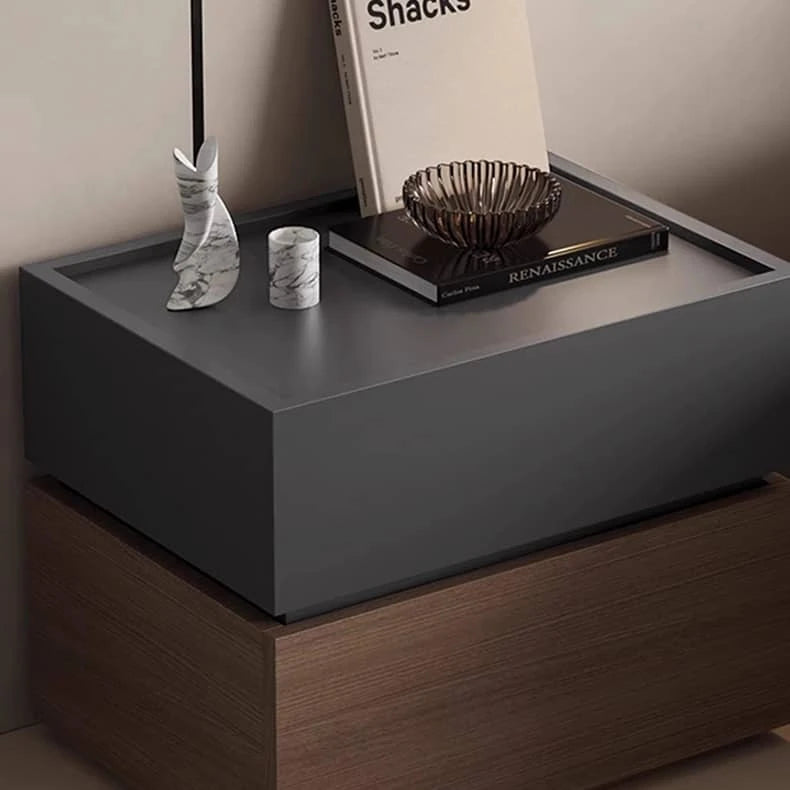 エレガントなデザインの多層板製ナイトテーブル|モダンなベッドサイド収納 hmq-1925
