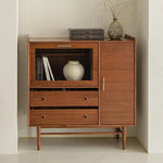 アッシュ材とステンレスのモダンキャビネット|ガラス扉付き|収納力抜群のスタイリッシュデザイン hmr-4779