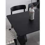 シンプルモダンなアッシュ材テーブル - 洗練されたデザインで、どんなインテリアにもぴったりの食卓 hmr-4789