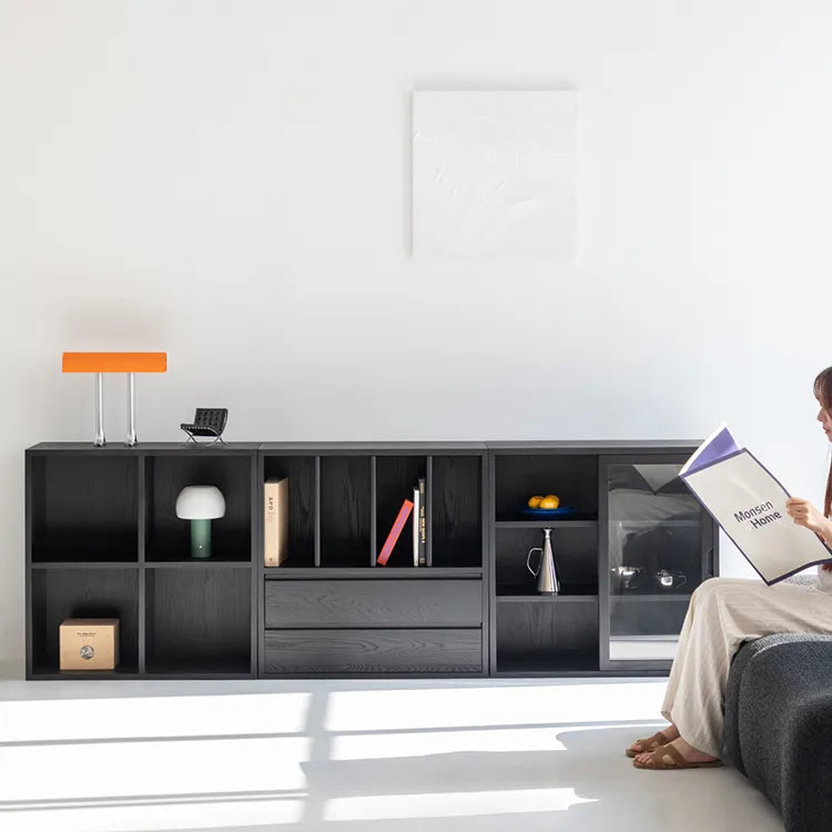 モダンデザインのアッシュ材キャビネット|多功能収納&強化ガラス仕様 hms-4059