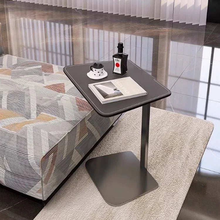 シンプルでスタイリッシュな合成皮革センターテーブル - ステンレス脚付き、リビングやダイニングに最適! hmx-5094