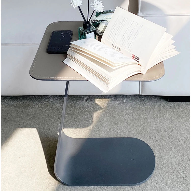 シンプルでスタイリッシュな合成皮革センターテーブル | モダン家具 収納に便利なリビングテーブル hmx-5103