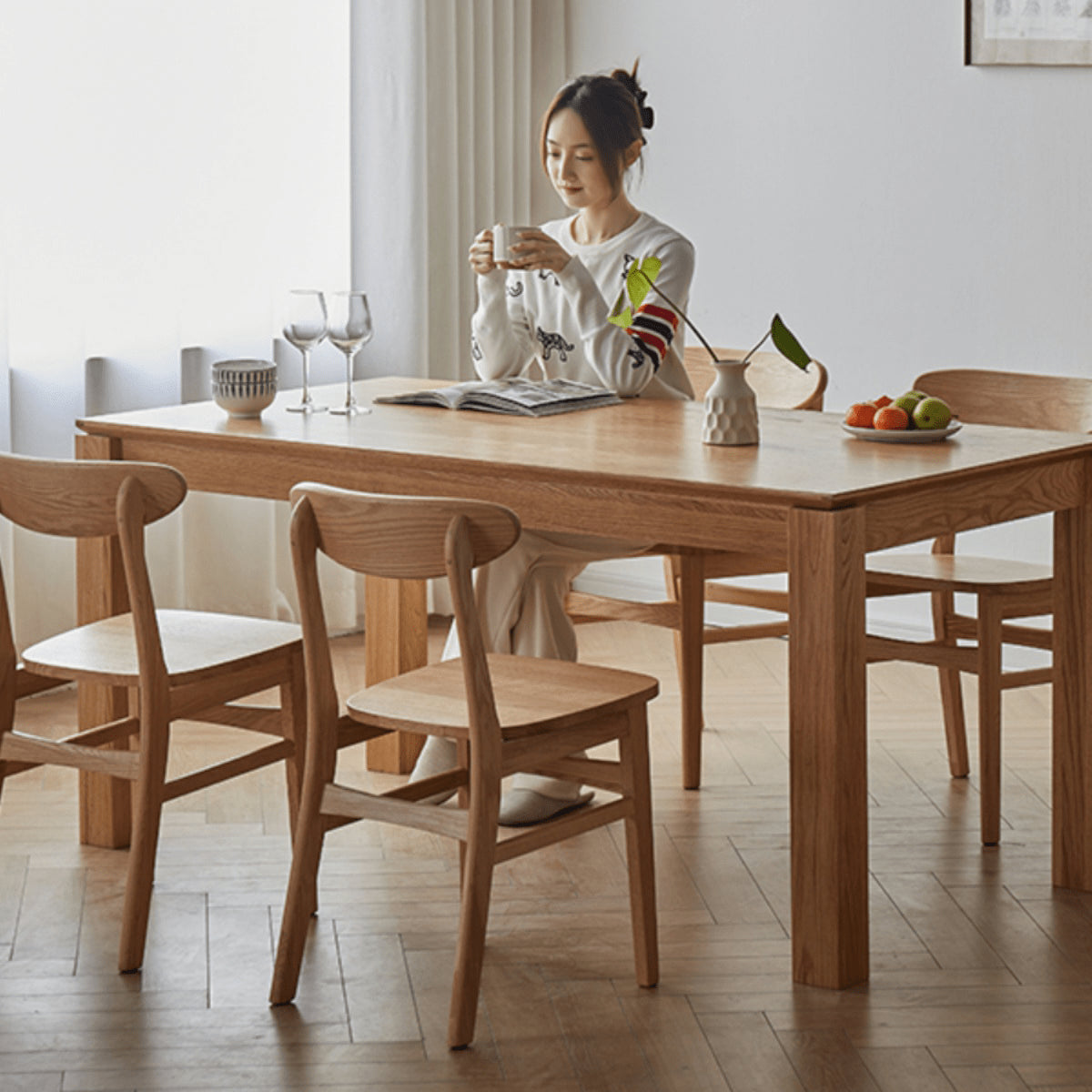 レッドオーク製 テーブル|高級感漂うデザインと耐久性 hmzj-805