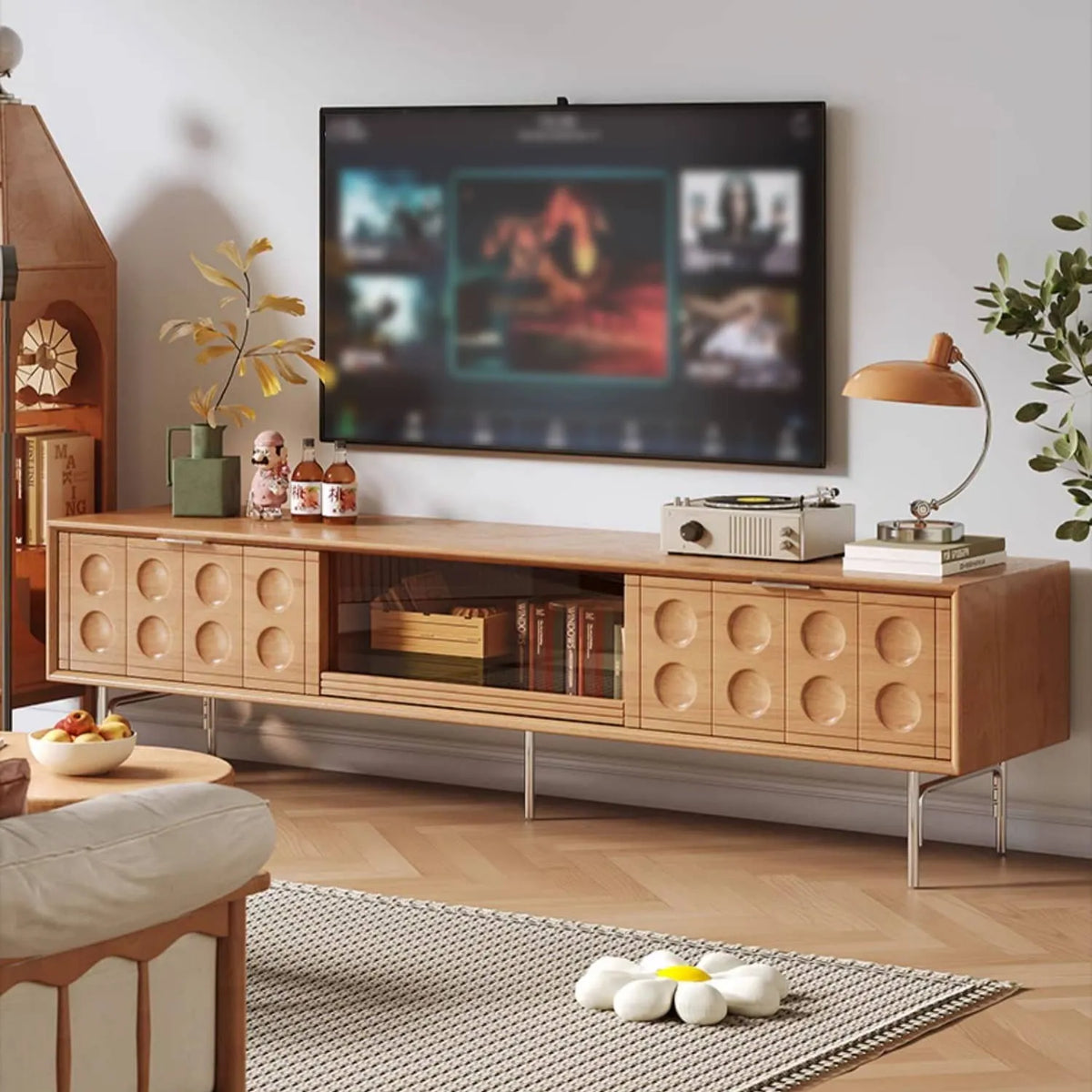 高級感溢れるテレビ台:ケヤキ×強化ガラス×ステンレスの美しいデザイン hns-4116