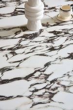 モダン大理石テーブル - スタイリッシュな多層板デザインでお部屋を格上げ! hny-5238