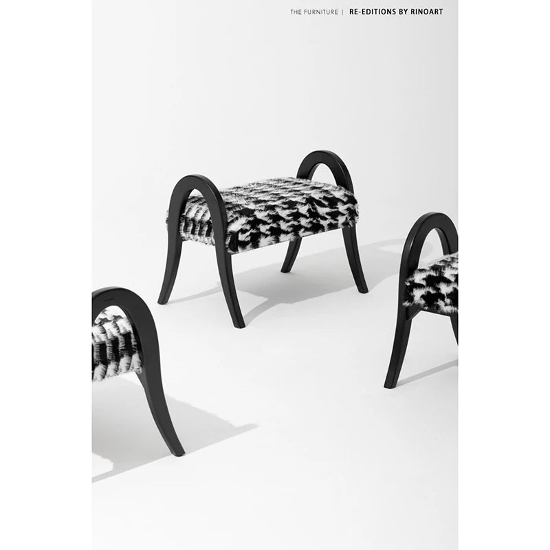 アッシュ材スツール|スタイリッシュな座り心地とモダンデザインでリラックスタイムを演出 hrn-5252