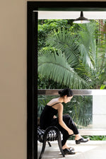 アッシュ材スツール|スタイリッシュな座り心地とモダンデザインでリラックスタイムを演出 hrn-5252