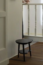 アッシュ材のセンターテーブル - モダンな雲型デザイン、収納付きでインテリアを引き立てる家具 hrn-5253