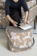 ハイエンドな合成皮革スツール|無垢材のデザイン座椅子|インテリアアクセントに最適! hrn-5254