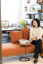 アッシュ材とスチール製のスタイリッシュセンターテーブル - モダンなリビングにぴったり! hrn-5255