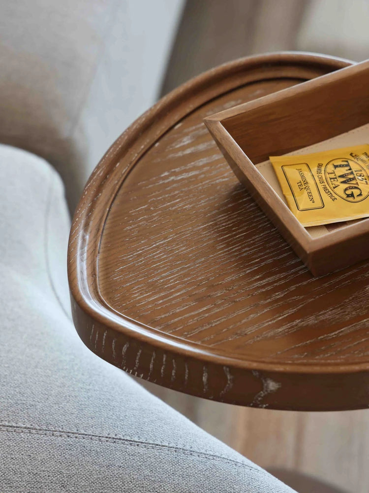 アッシュ材とスチール製のスタイリッシュセンターテーブル - モダンなリビングにぴったり! hrn-5255