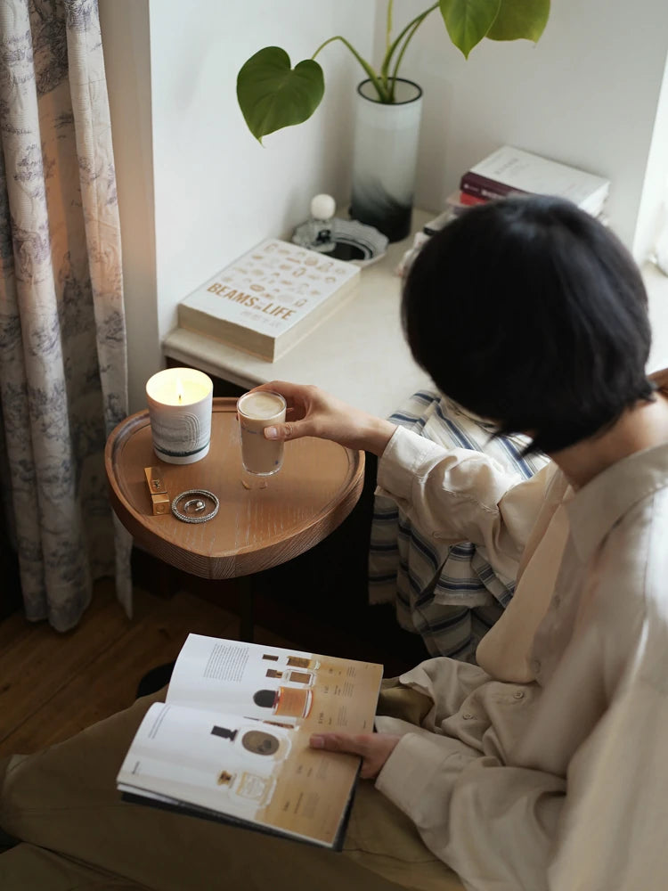 アッシュ材とスチール製のスタイリッシュセンターテーブル - モダンなリビングにぴったり! hrn-5255