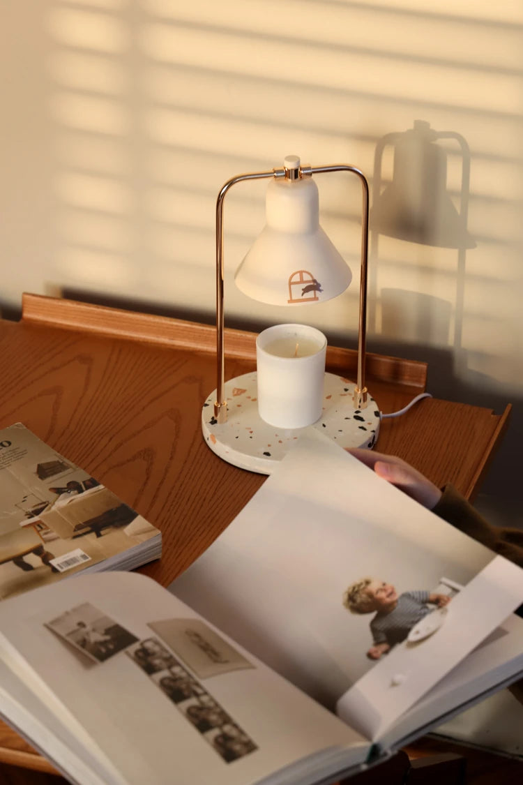 アッシュ材とスチール製のスタイリッシュセンターテーブル - モダンなリビングにぴったり! hrn-5255