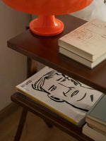 シンプルでスタイリッシュな合成皮革センターテーブル - リビングルームに最適な収納&ディスプレイオプション hrn-5258