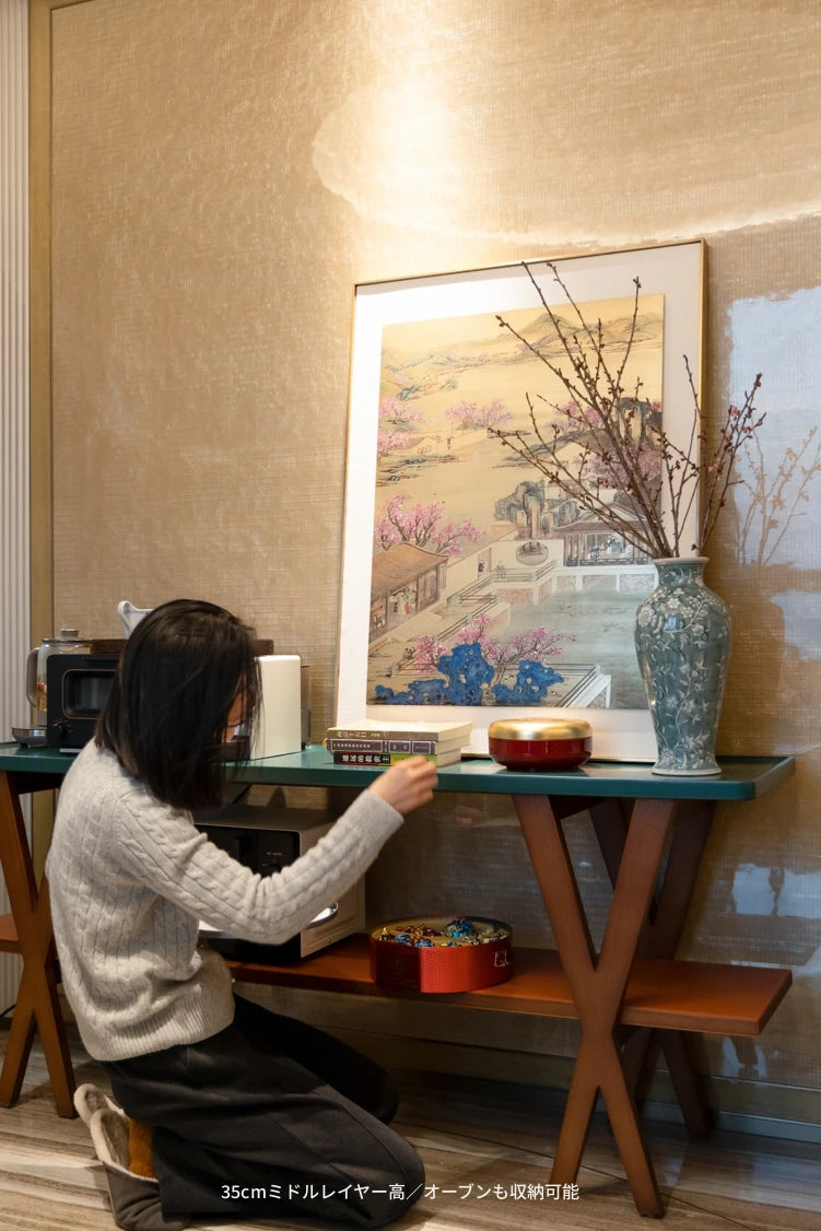 アッシュ材多層板製 シックな合成皮革テーブル - スタイリッシュなインテリアに最適なアイテム hrn-5260