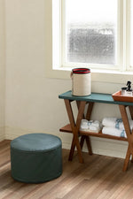 アッシュ材多層板製 シックな合成皮革テーブル - スタイリッシュなインテリアに最適なアイテム hrn-5260