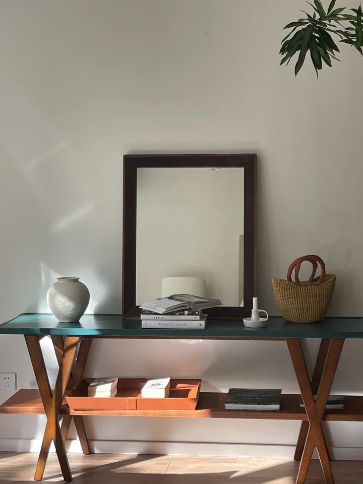 アッシュ材多層板製 シックな合成皮革テーブル - スタイリッシュなインテリアに最適なアイテム hrn-5260