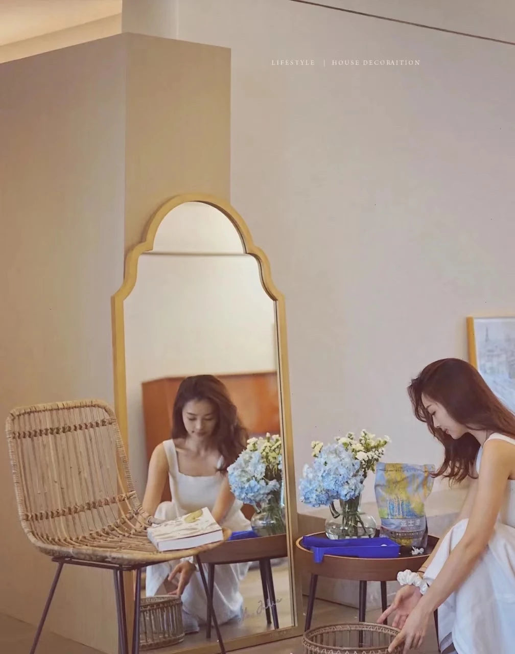 ケヤキガラスの洗練されたアンティークスタイルミラー - 美しいインテリアのアクセントに最適! hrn-5261