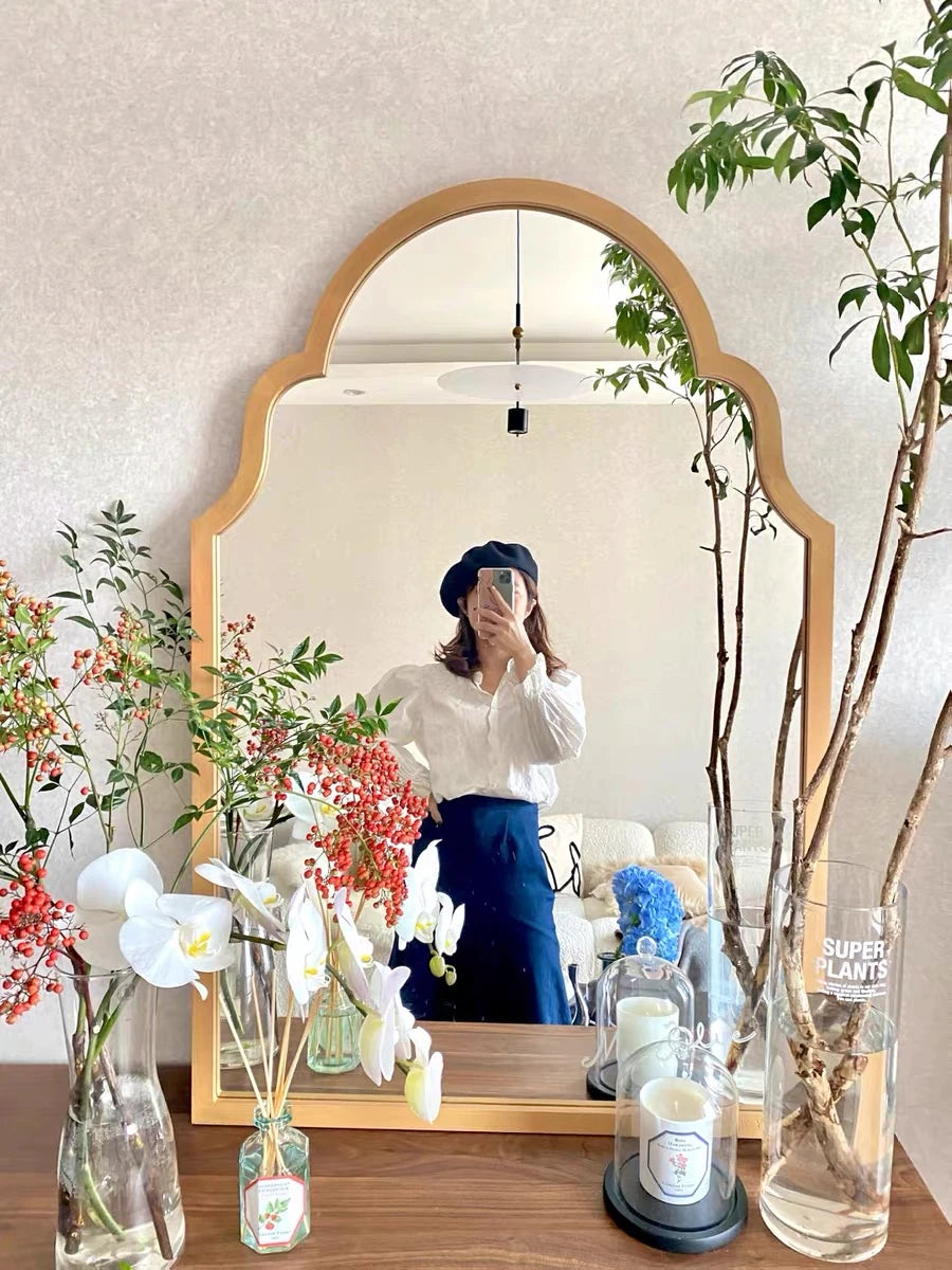 ケヤキガラスの洗練されたアンティークスタイルミラー - 美しいインテリアのアクセントに最適! hrn-5261