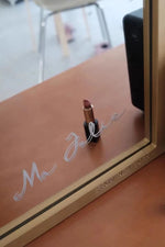 ケヤキガラスの洗練されたアンティークスタイルミラー - 美しいインテリアのアクセントに最適! hrn-5261