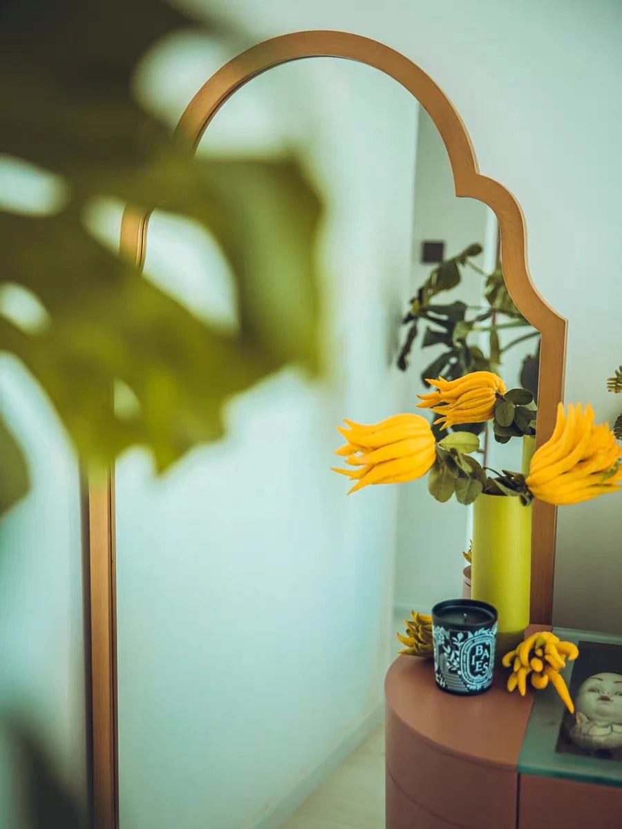 ケヤキガラスの洗練されたアンティークスタイルミラー - 美しいインテリアのアクセントに最適! hrn-5261