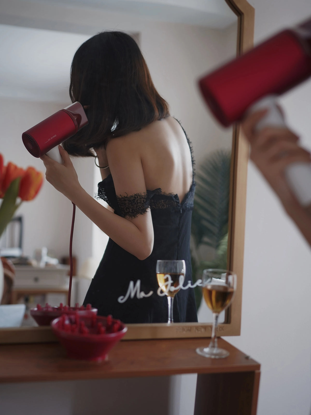 ケヤキガラスの洗練されたアンティークスタイルミラー - 美しいインテリアのアクセントに最適! hrn-5261