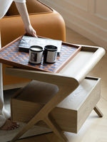 ナイトテーブル ニレ材製 おしゃれな合成皮革トレイ付き デザイン性抜群の収納家具 hrn-5265