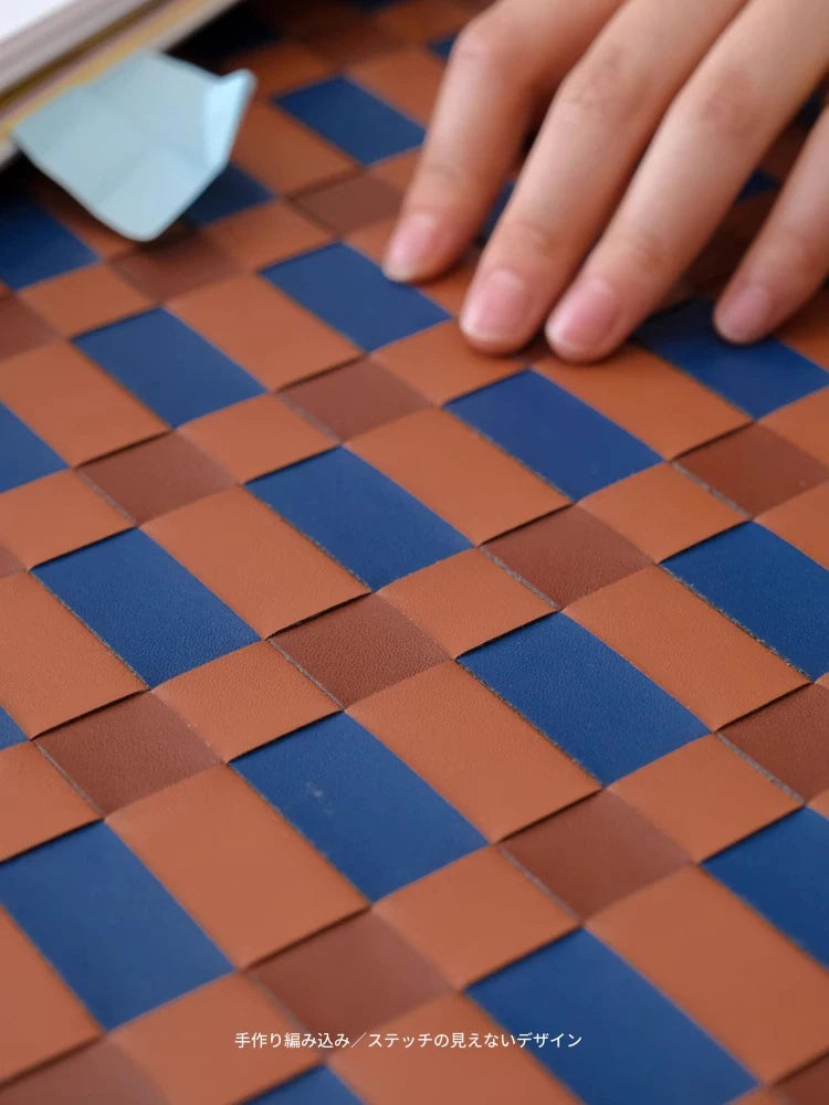 ナイトテーブル ニレ材製 おしゃれな合成皮革トレイ付き デザイン性抜群の収納家具 hrn-5265