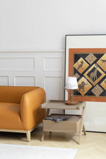 ナイトテーブル ニレ材製 おしゃれな合成皮革トレイ付き デザイン性抜群の収納家具 hrn-5265