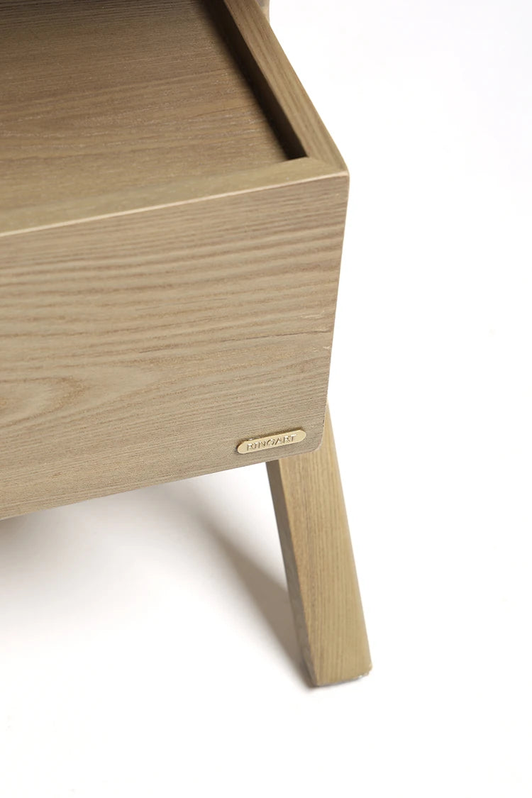 ナイトテーブル ニレ材製 おしゃれな合成皮革トレイ付き デザイン性抜群の収納家具 hrn-5265